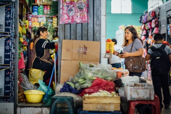 Négociation au marché de Lima